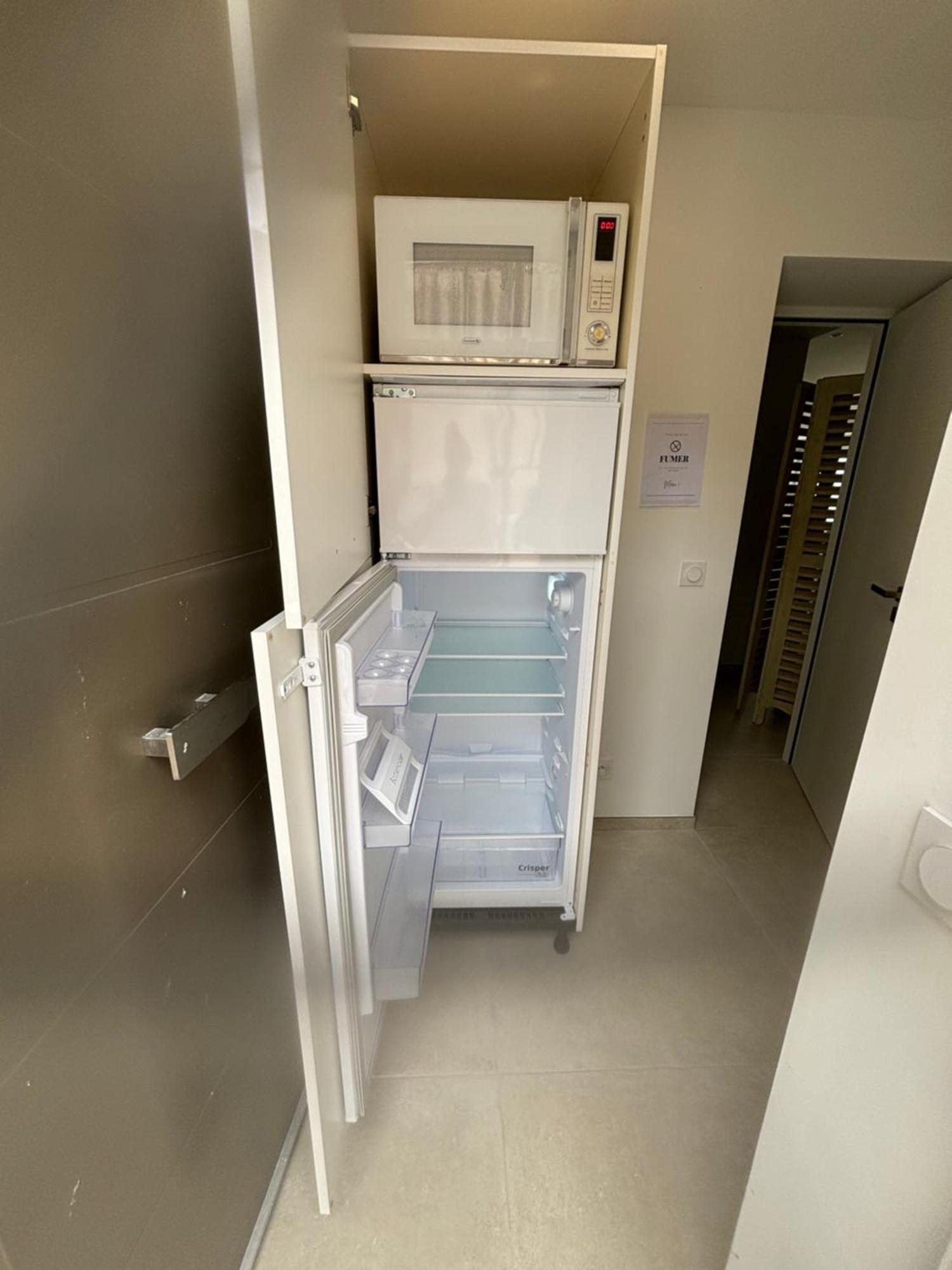 Chambre Privee Climatisee Avec Salle De Bains Partagee-Le Sapin Genay (Rhone) Εξωτερικό φωτογραφία